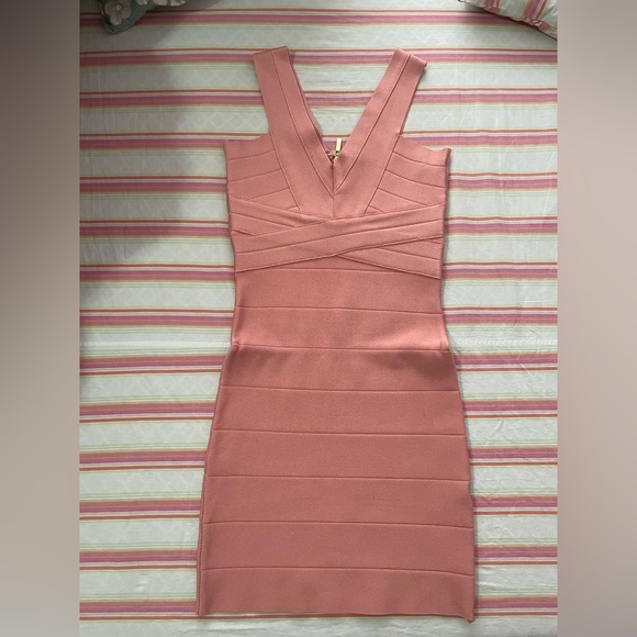 Bebe bandage dress in salmon/pink. Size XS. - Picture 1 of 7
